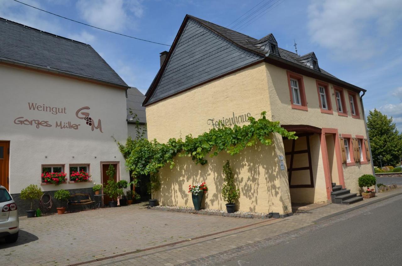 Altes Winzerhaus - Ferienhaus Burgen  외부 사진