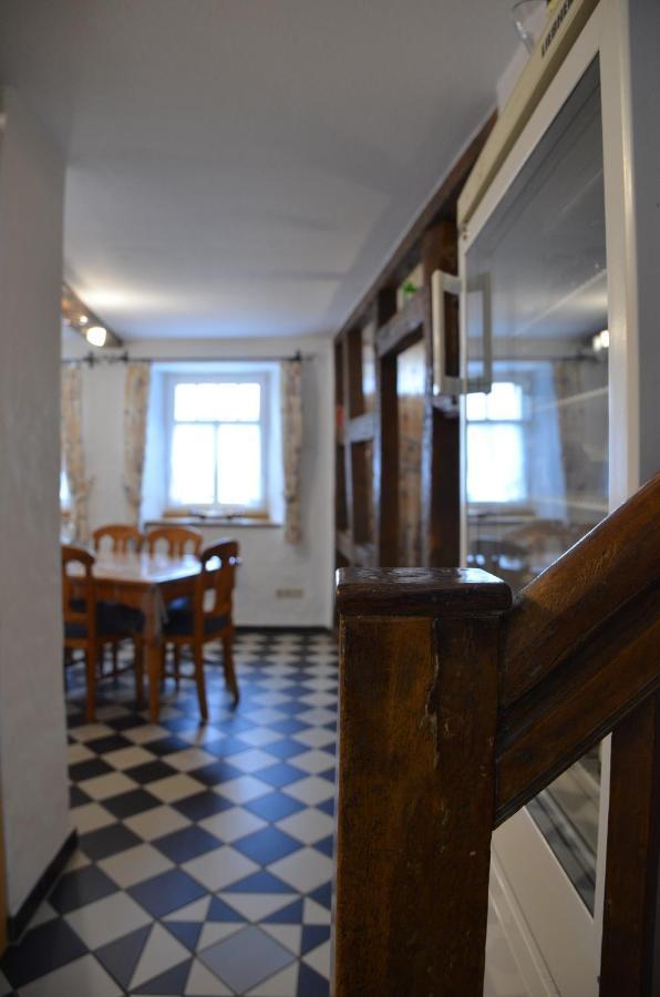 Altes Winzerhaus - Ferienhaus Burgen  외부 사진